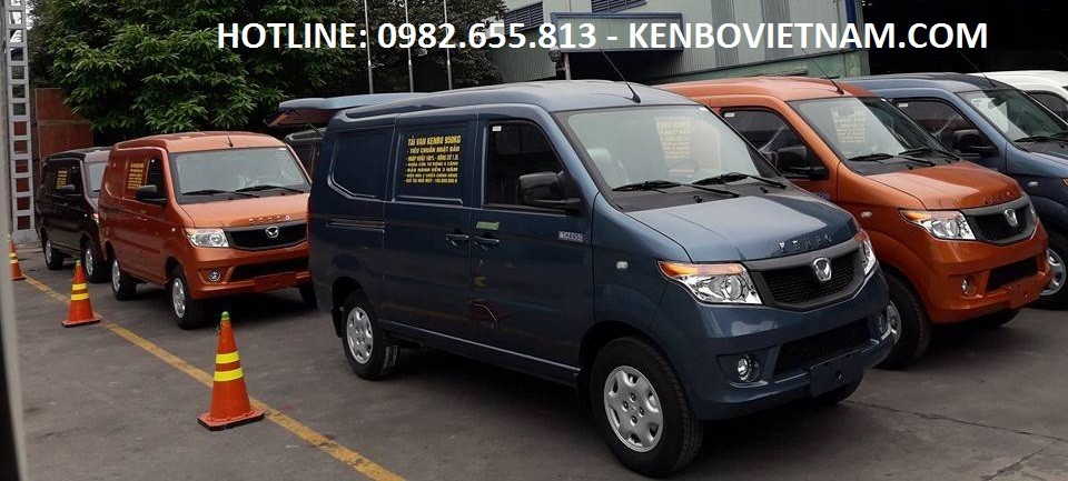 alt text: Hình ảnh xe bán tải Kenbo 5 chỗ màu đỏ, nổi bật với thiết kế hiện đại