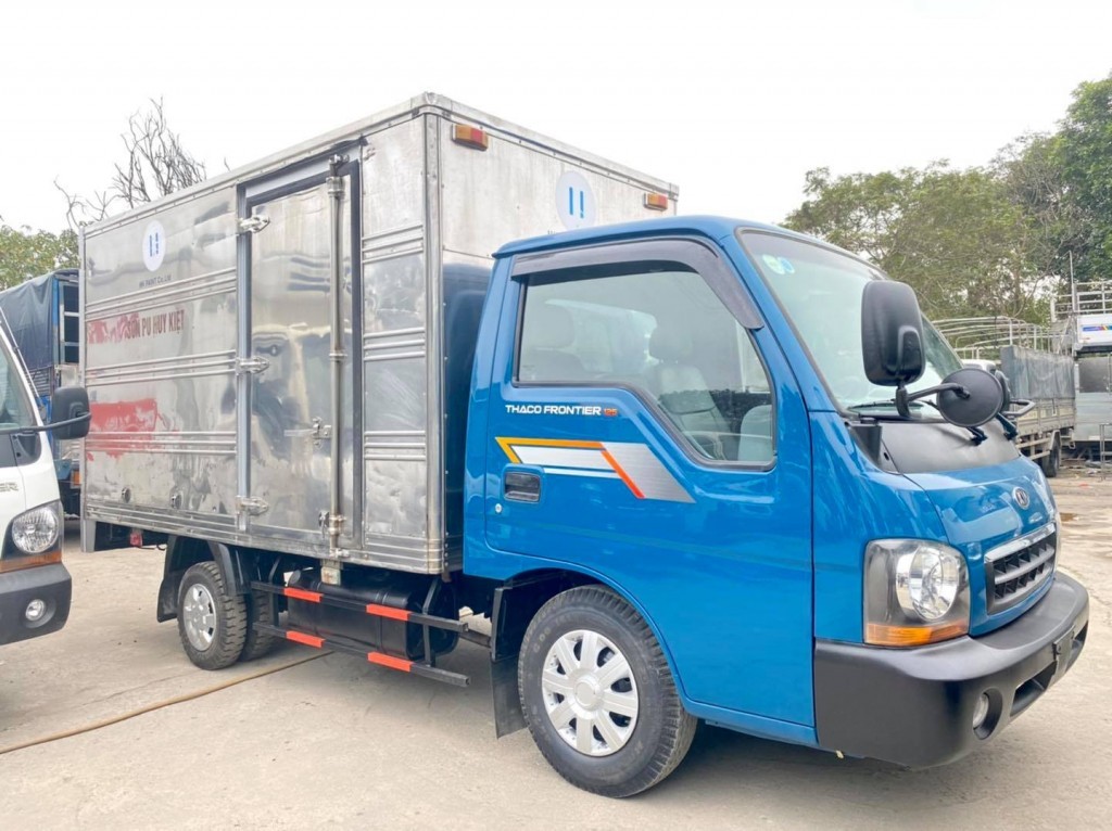 Xe tải Kia K125 thùng kín đời 2015