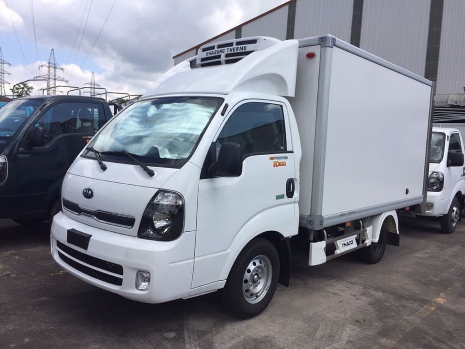 Xe tải Kia K200 thùng đông lạnh chuyên dụng