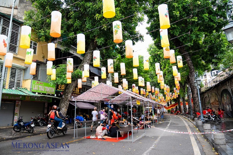Ảnh minh họa lệnh cấm đường tại Hà Nội phục vụ lễ hội văn hóa vì hòa bình.