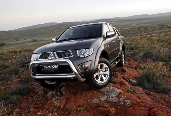 รถกระบะ Mitsubishi Triton ปี 2012 มือสอง