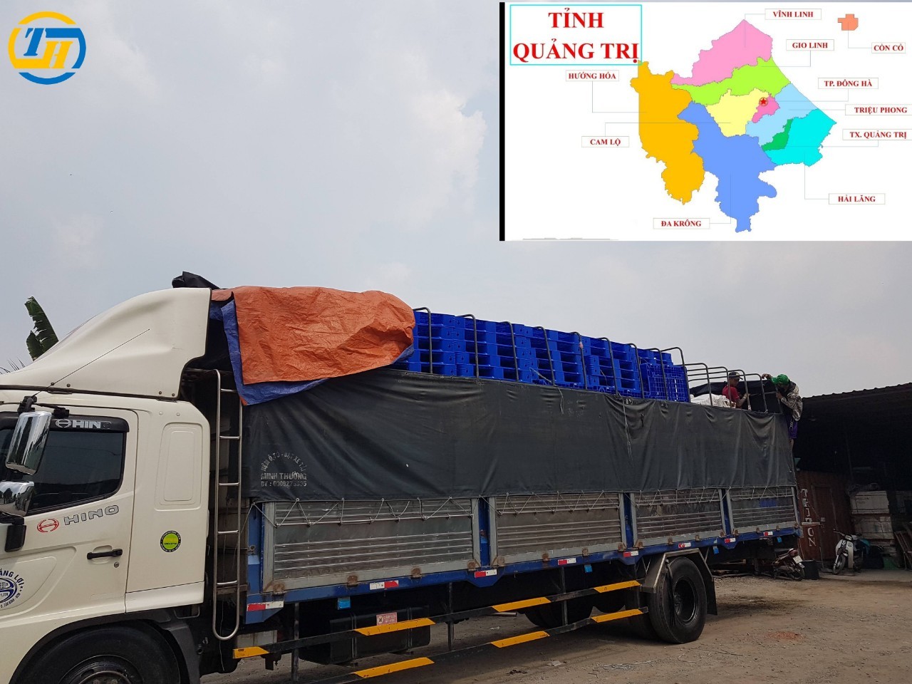 xe tải Thịnh Hoàng vận chuyển hàng Quảng Trị