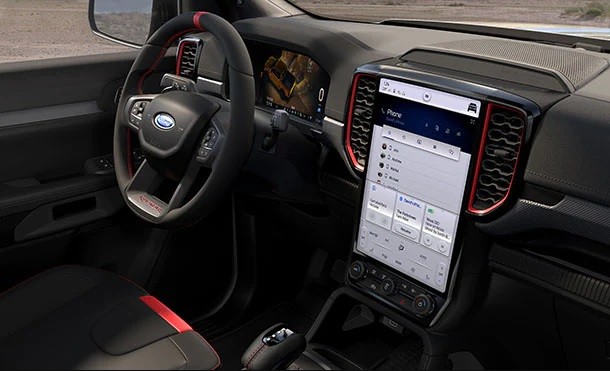 Interior da Ford Raptor