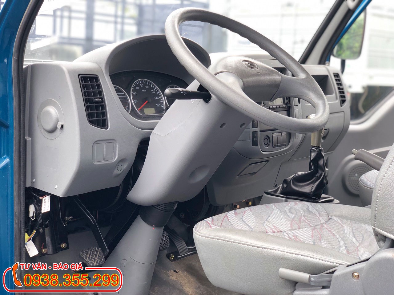 Nội thất cabin xe ben FD250 rộng rãi và tiện nghi