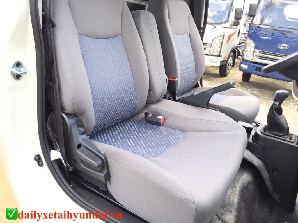 Nội thất xe tải Jac X150 1.5 tấn hiện đại và sang trọng