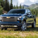 Chevrolet Silverado đứng thứ hai trong danh sách xe bán tải bán chạy tại Mỹ năm 2023