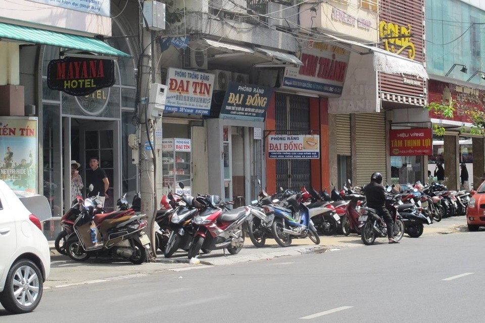 Giá vé giữ xe lễ hội pháo hoa Đà Nẵng 2017