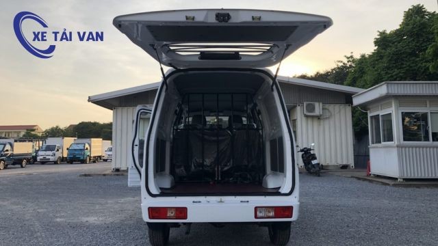 Kastenwagen dürfen nicht eigenmächtig mit zusätzlichen Sitzen im Fond ausgestattet werden