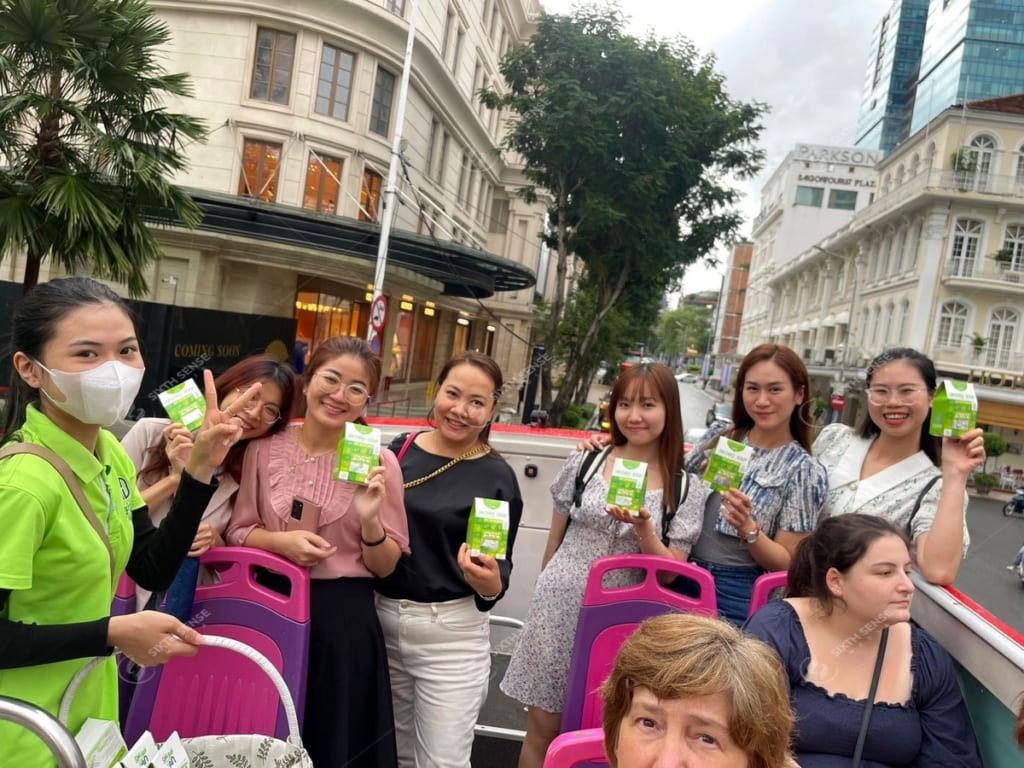 Roadshow activation trên xe bus 2 tầng cho An Instant Food