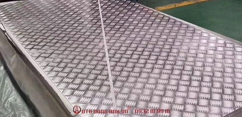 Plancher en aluminium antidérapant pour bennes de camion
