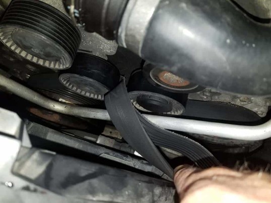 Completely removing the serpentine belt