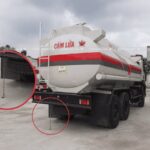 Dây xích tiếp đất trên xe bồn xăng dầu giúp triệt tiêu tĩnh điện
