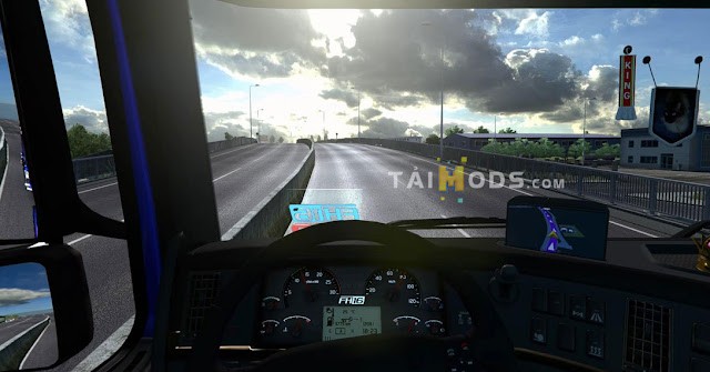 Capture d'écran de l'interface du jeu ETS2 v1.35, montrant le poste de conduite et le tableau de bord