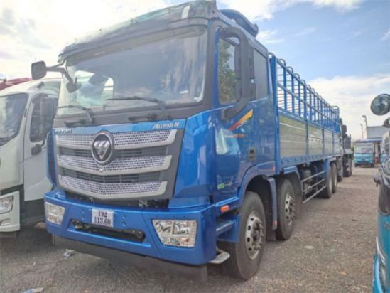 Xe tải Thaco Auman C300 thùng bạt màu xanh