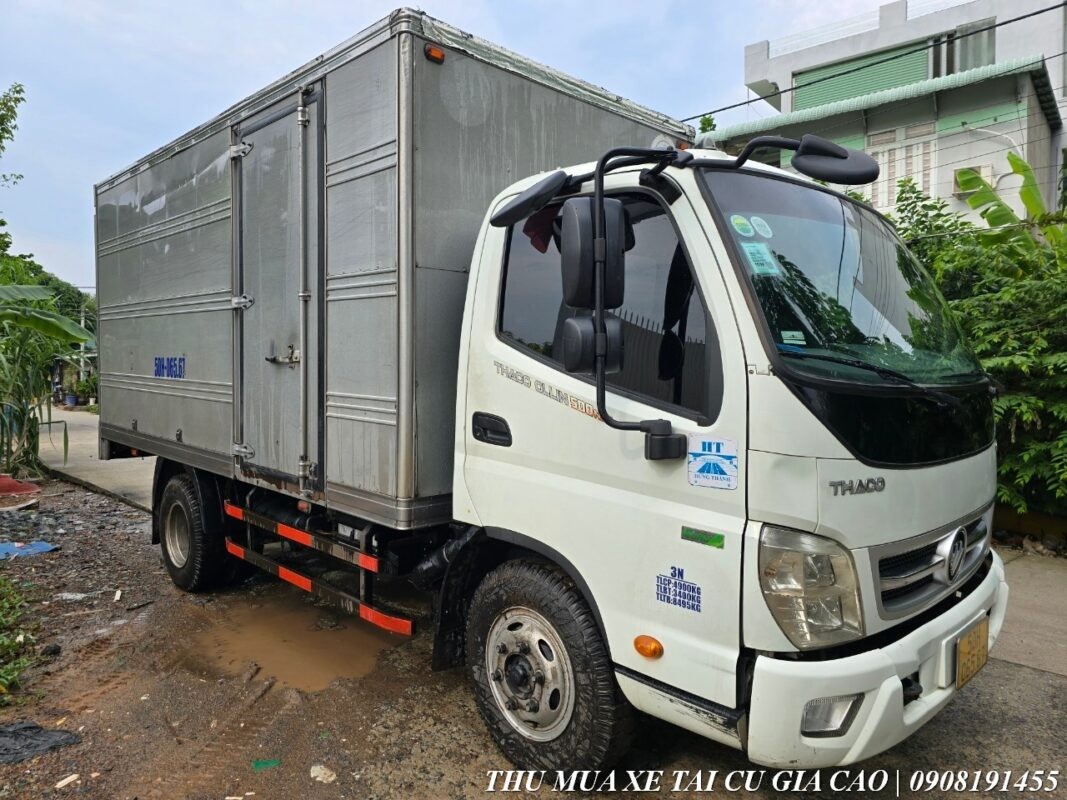 Cabina de camión Thaco Ollin de 5 toneladas usado, modelo 2020, caja de 4m3, sistema de frenos de aire.