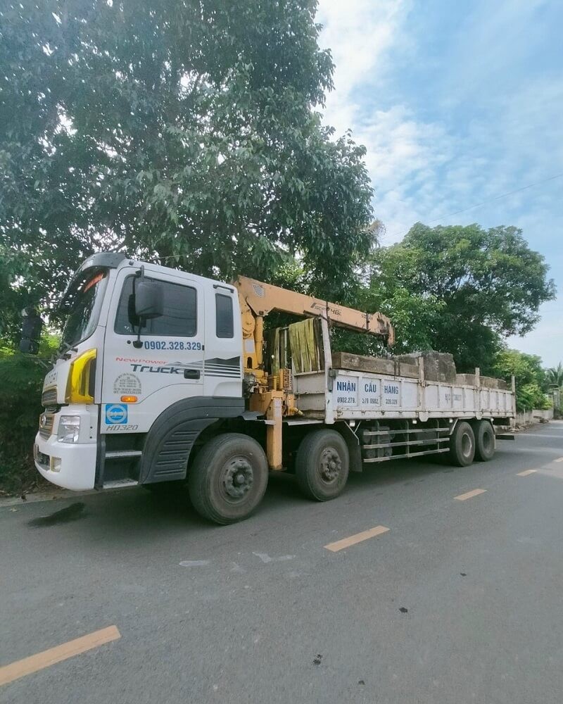 Xe tải cẩu tự hành tại Cần Thơ