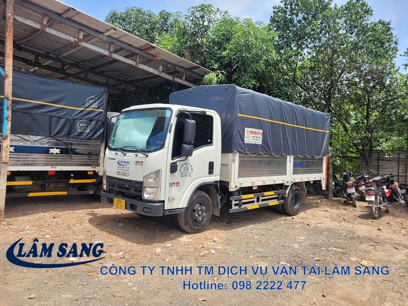 Xe tải nâng đa dạng tải trọng