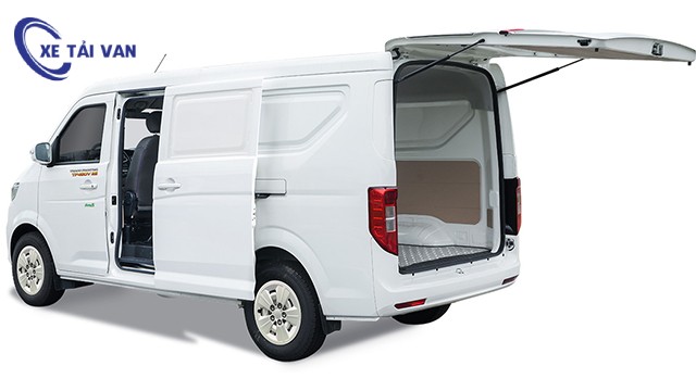Laadruimte van de Thaco Frontier 2-zits bestelwagen