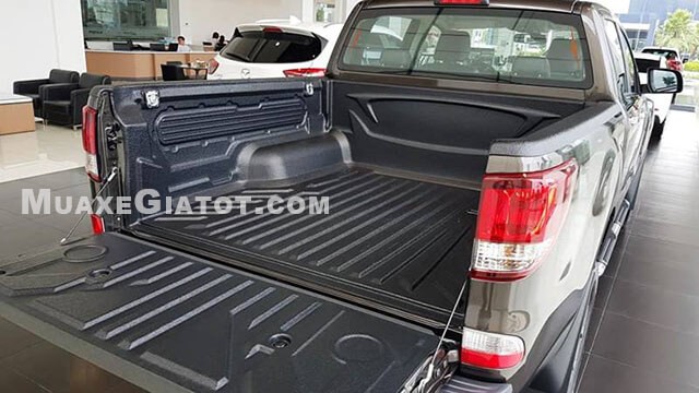 thung-xe-mazda-bt-50-2020-muaxegiatot-com