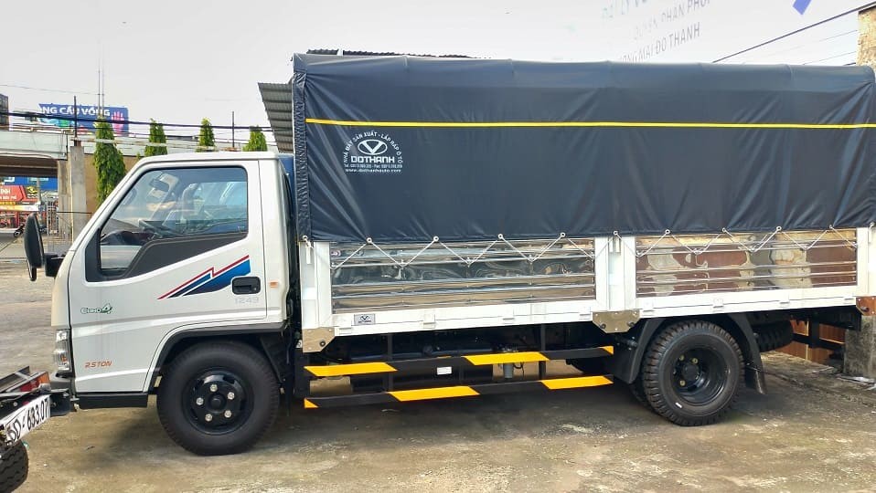 Kích thước thùng xe tải IZ49