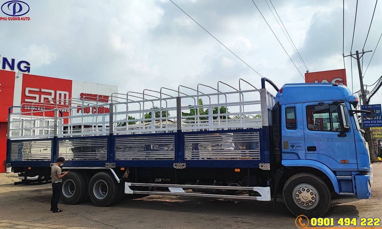 Thùng xe tải Jac A5 3 chân nhập khẩu 13.6 tấn giao ngay đời 2023