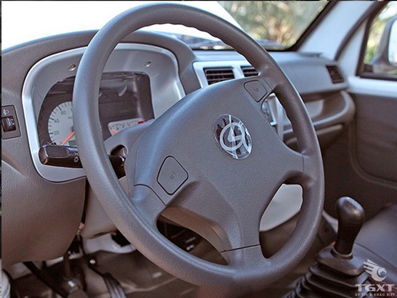 Steering wheel of Truong Giang 990kg truck