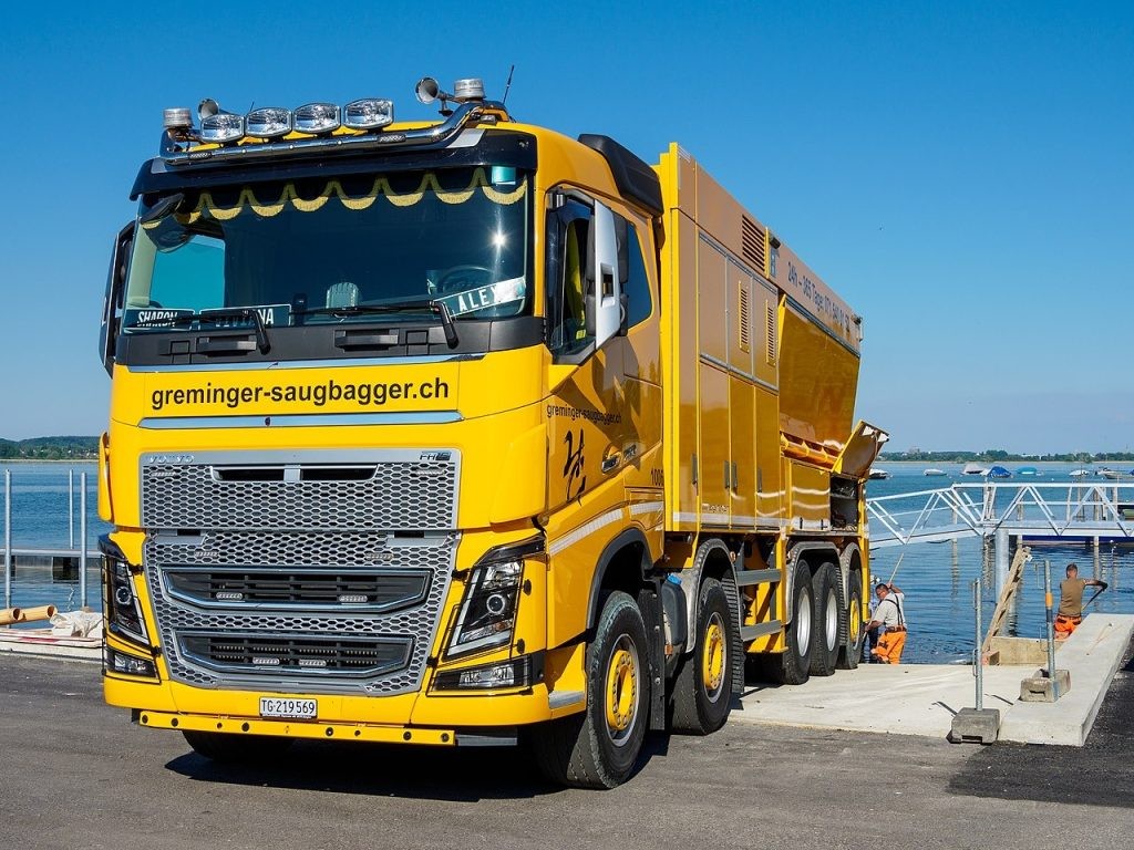 Tracteur routier Volvo FH 16 750 tuné pour conquérir tous les défis