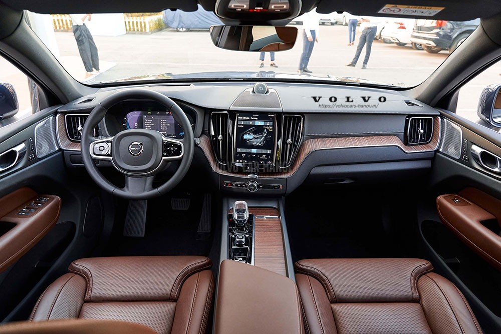 Không gian nội thất Volvo XC60 Plug-In Hybrid Ultra 2025