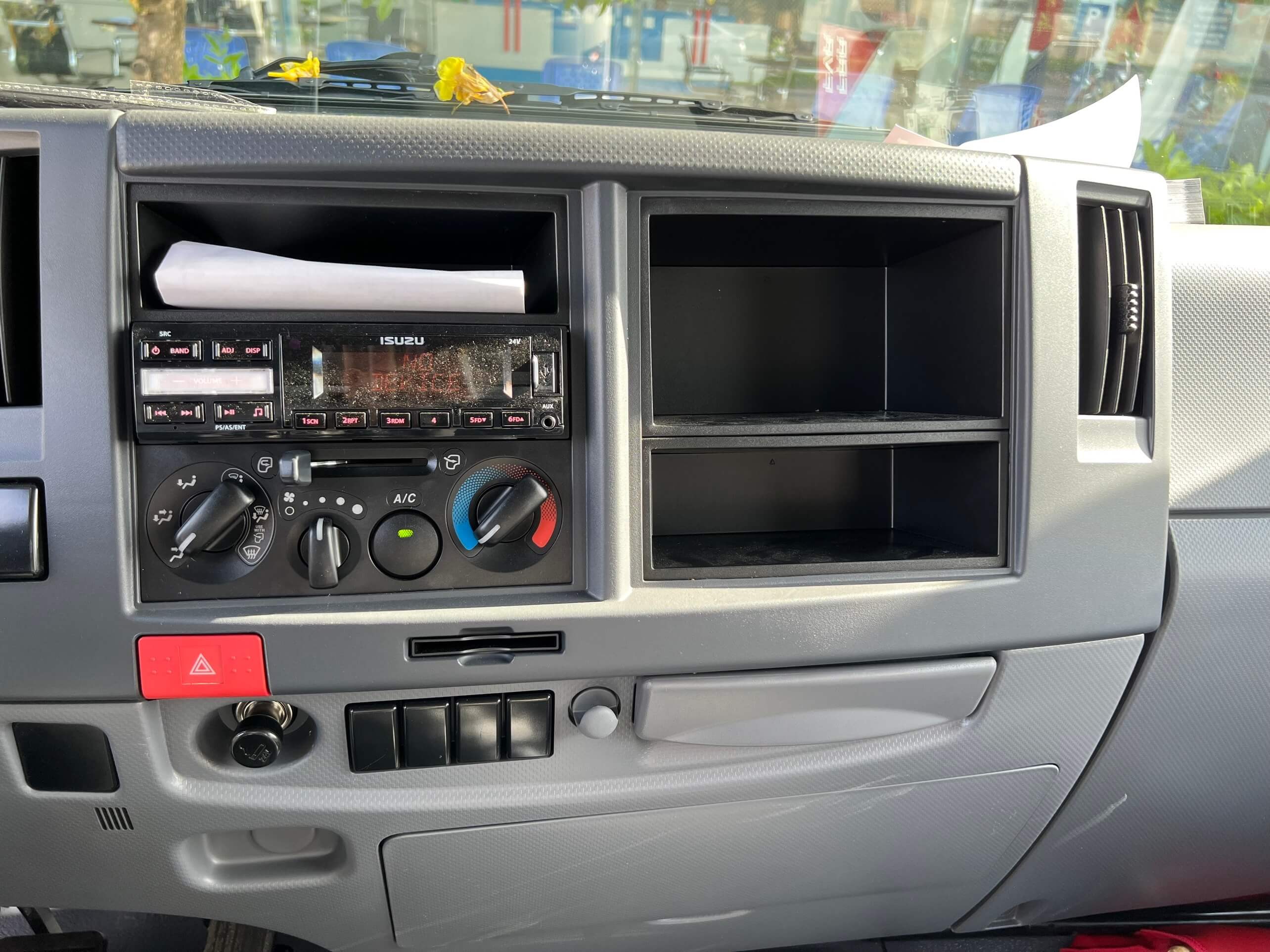 Động cơ xe tải Isuzu 15 tấn đời 2014