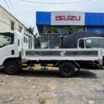 Xe tải Isuzu QKR 230 thùng lửng