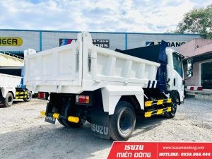 Details van de laadbak van de Isuzu QKR 230 kipper