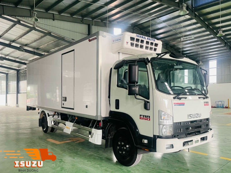 Xe Tải Isuzu 6 Tấn đông lạnh Frr650 tại Bình Dương