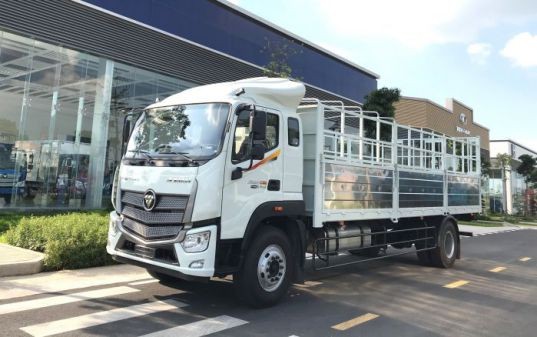 Xe tải Thaco Auman C160 thùng bạt màu trắng