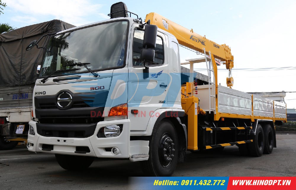 xe tải cẩu hino fm thùng lửng