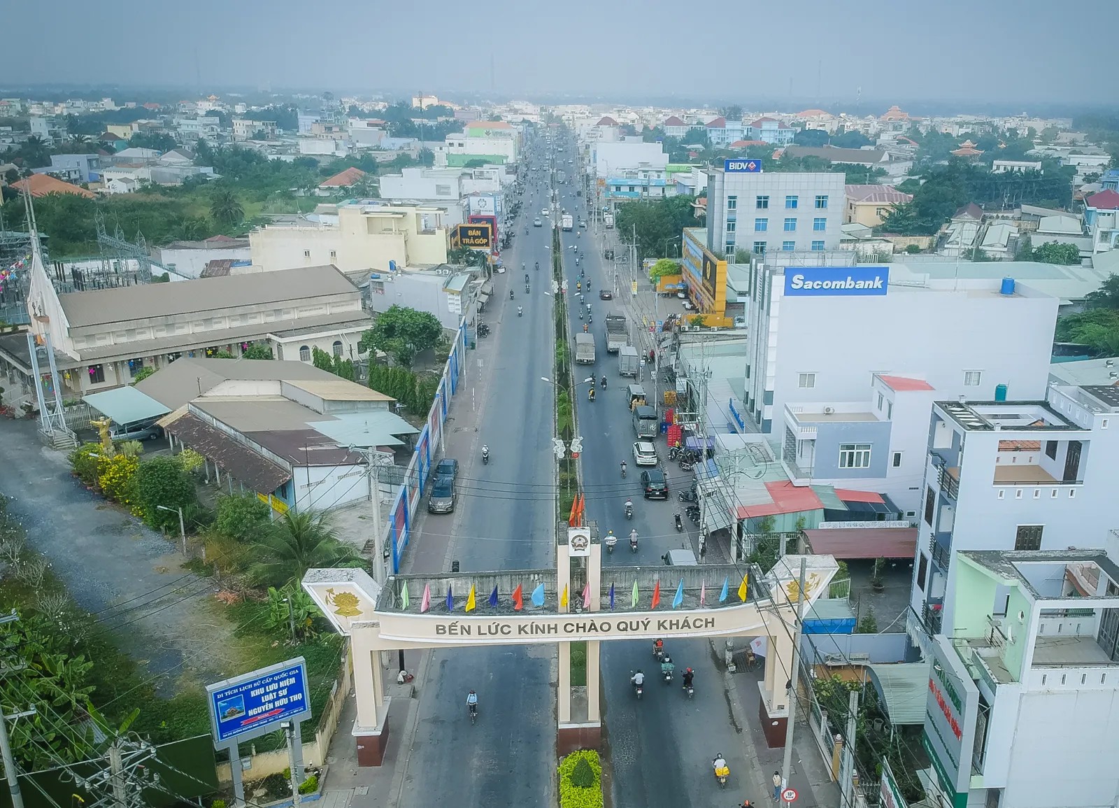 Xe Tải Chở Hàng Huyện Bến Lức