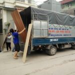 Xe tải chở hàng