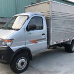 Cụm đèn pha bi-xenon xe tải Donben Q20 thùng kín tăng cường khả năng chiếu sáng