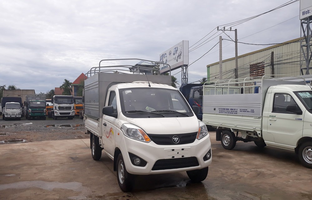 Xe tải Foton Gratour T3 thùng bạt với thiết kế ngoại thất mạnh mẽ và hiện đại