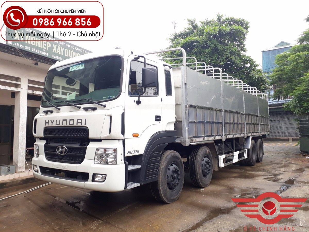 Hyundai HD320 Tarpaulin Truck Exterior Side View