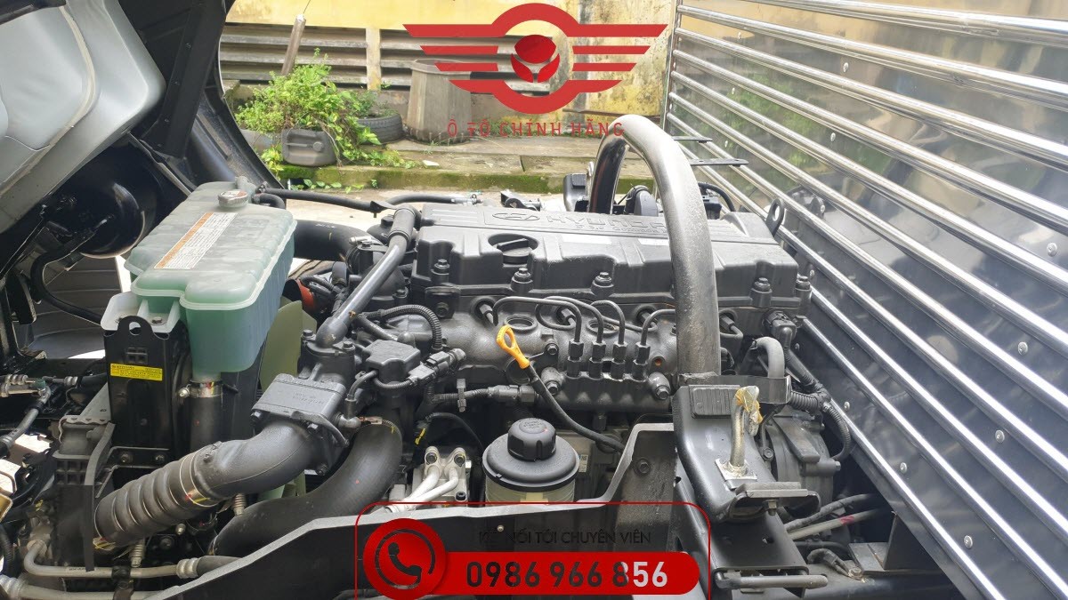 Moteur d'un camion Hyundai New Mighty 110SL