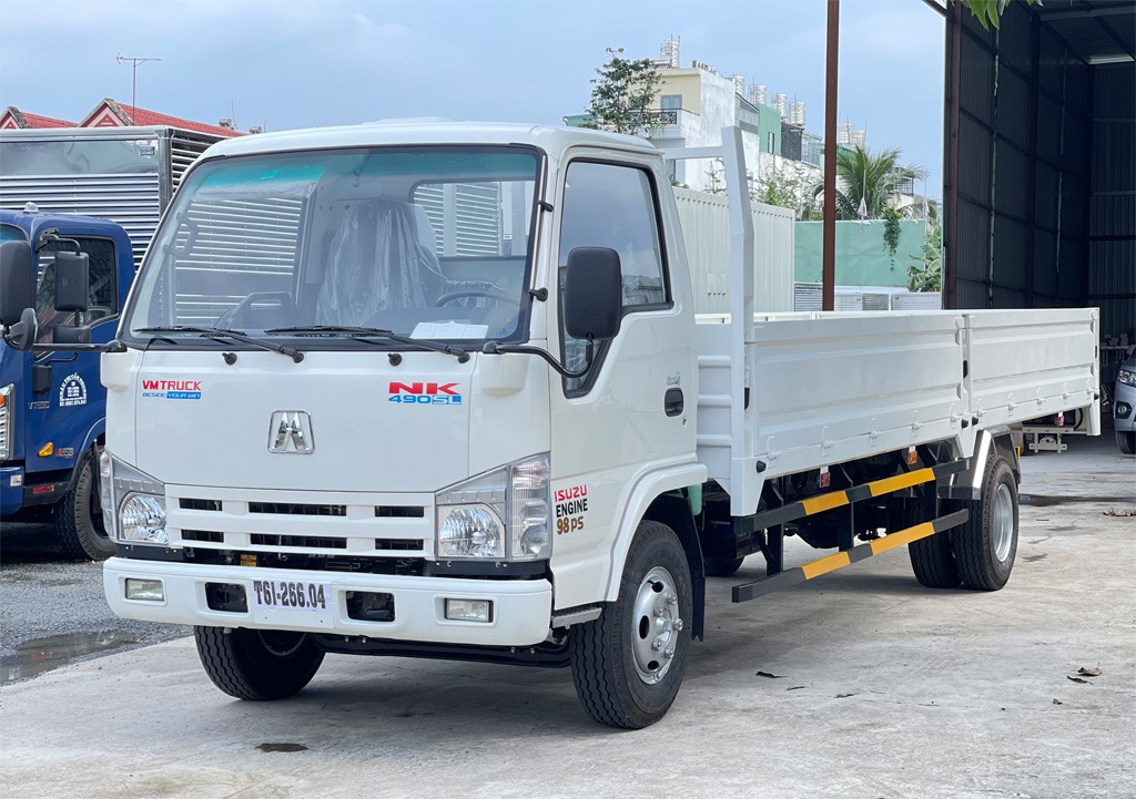 Xe tải Isuzu VM 1.9 tấn thùng dài 6m2