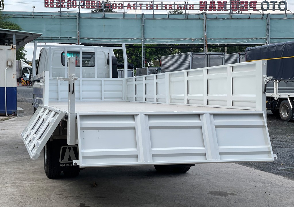 Cabin xe tải Isuzu VM 1.9 tấn thùng 6m2 thiết kế thanh lịch