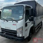 Xe tải Isuzu QMR77HE4 2.9 tấn cabin vuông thùng mui bạt mới ra mắt