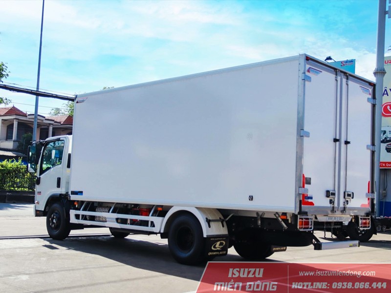 thùng xe tải bảo ôn oxy isuzu 5 tấn