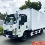 Hình ảnh xe bán tải Isuzu thùng kín QKR 210
