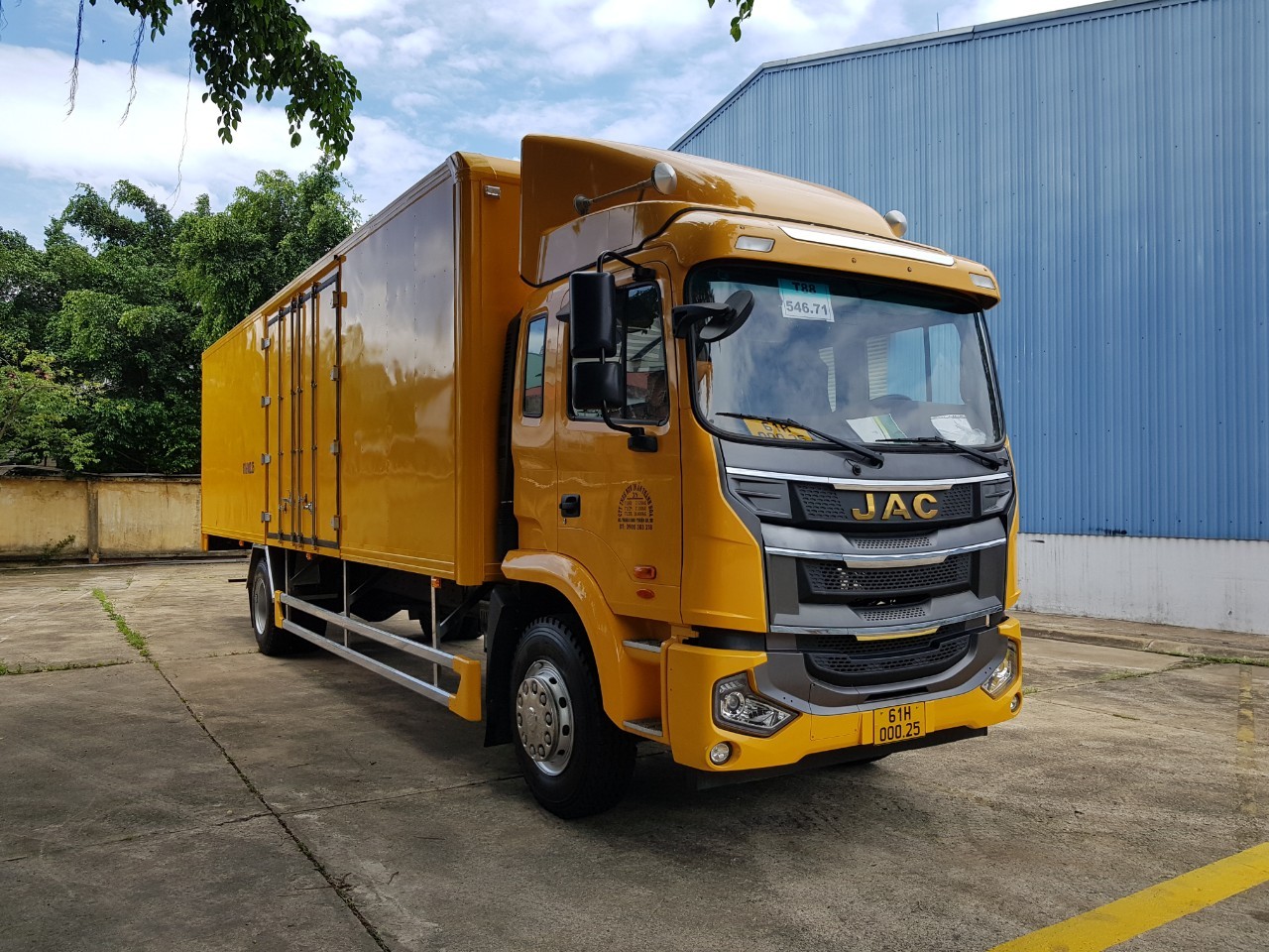 Não opere um negócio de transporte enquanto aguarda a reemissão de selos de camião