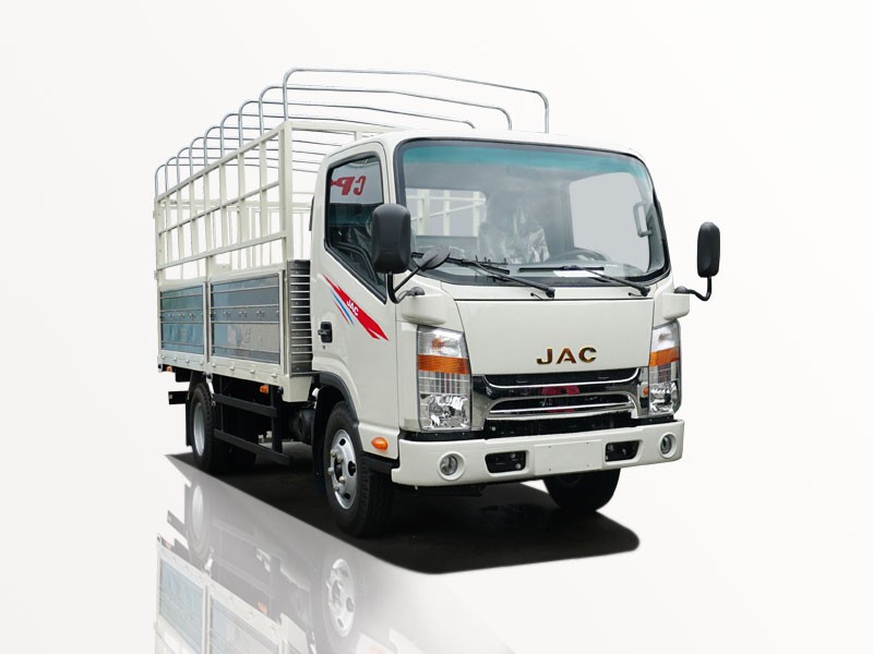 Camion JAC N200 con cassone telonato