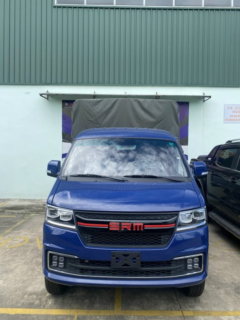 Đèn pha Halogen và Bi Xenon xe tải SRM T50 1250kg tăng cường khả năng chiếu sáng