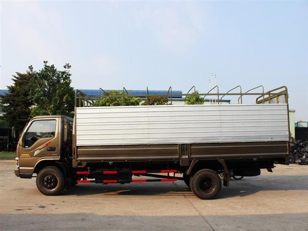alt text: hình ảnh nội thất xe tải Jac