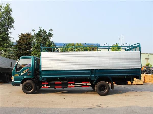 alt text: hình ảnh thùng xe tải Jac